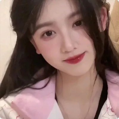 赤裸的美奈子